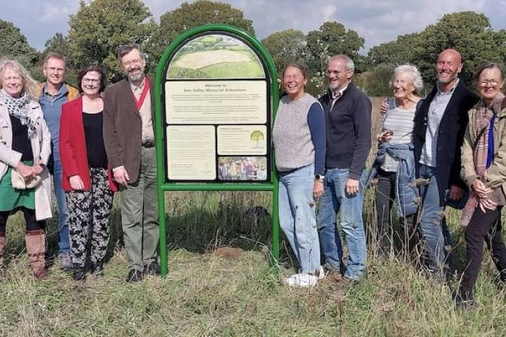 New Arboretum Sign & Plaques Unveiled